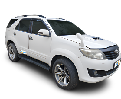 Toyota Fortuner-img